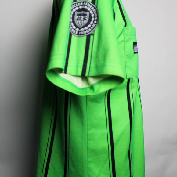 Official Sports International XL Short Sleeve Polo - Picture 4 of 7